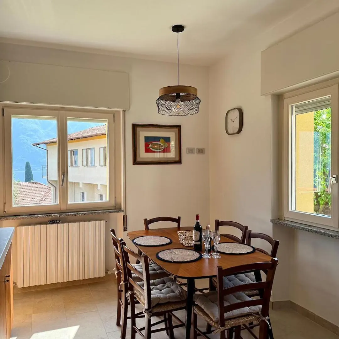 Ersilia Ed Ennio Apartment بيلاجيو 0*,  إيطاليا